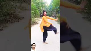 Nimki kharbuja Bani bhojpuri dance short [upl. by Dowling842]