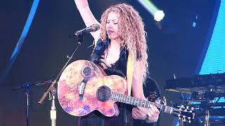 Amarillo Shakira  El Dorado World Tour at MSG in NYC [upl. by Liam536]