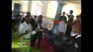 REUNION DU SAINT ESPRIT 2010 AVEC LE PROPHETE JOEL FRANCIS TATU suite et fin [upl. by Allimac]