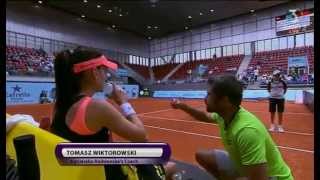 ARadwanskaKuznetsova Aga receives oncourt coaching Mutua Madrid Open 2014 [upl. by Argile]