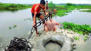 Undeliverable Underground Fishing Techinque Monster Catfish Catch River Big Hole💞A Chicken Fishing [upl. by Greenwell]