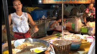 Cooking Phad Thai on Lamai Night Market  Koh Samui [upl. by Fabriane]