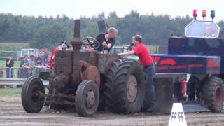 Lanz Bulldog  Edewecht 2011 Tractor Pulling [upl. by Niasuh]