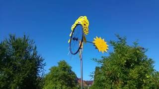 DIY  Windspiel selber gebaut aus Fahrradfelge mit Windfahne [upl. by Emmy745]