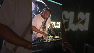 Dj Melzi Really Showing Off His Mixing Skills [upl. by Ecirual]