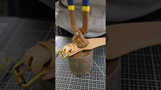 How to install copper rivetsshorts bagmaking bag leather [upl. by Ardnalac619]