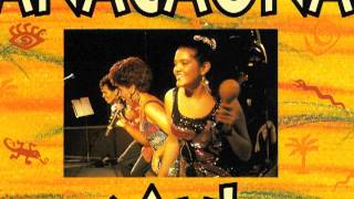 Orquesta Anacaona  ¡Ay  Besitos de coco [upl. by Lewellen45]