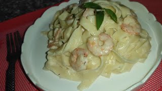 Tagliatelle aux crevettes et à la crème ألذ مكرونة بالقمرون و الكريمة [upl. by Anahahs]