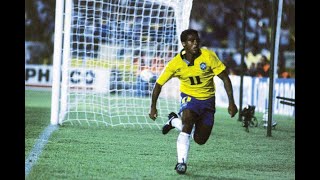 1993 Quando Romário acabou com o Uruguai no Maracanã [upl. by Eiznyl660]