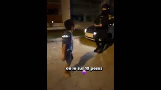 El tiene mi 10 pesos 🤑 memes xd shorts mailofnaf [upl. by Polito]