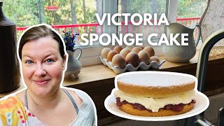 TRADITIONAL VICTORIA SPONGE CAKE  For my 40th birthday  cake victorian cakerecipe oldrecipe [upl. by Gahl273]