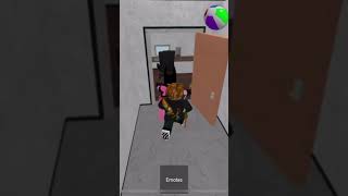 Trying to become famous play Roblox MM2 611 roblox gaming roblox robloxmm2 samuelse [upl. by Prud]