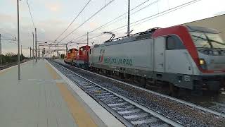 E494 006 MERCITALIA RAIL al traino di Invio locomotive YILPORT TarantoD145 2040 quotAragostaquot [upl. by Nadabas]