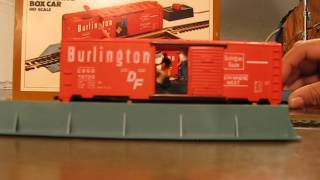 Tyco Freight Unloading Boxcar Part No 930  Operation Demo [upl. by Ploch]