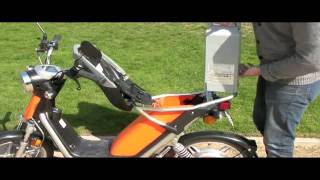 Rubrique essai  le scooter électrique eMO de Matra [upl. by Najtsirk766]