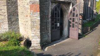 Rik Mayalls Resting Place Dittisham Devon [upl. by Nilesoy475]