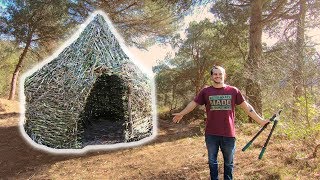 CONSTRUYO UNA CABAÑA ⛺️ Por primera vez [upl. by Roswell]