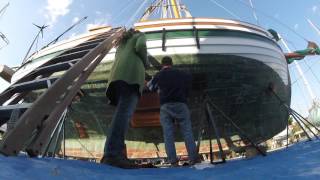 Episode 153  Copper Sheeting the Bottom of a Wood Boat  Life on a Sailboat SVLOG Day 58 [upl. by Nilyahs47]