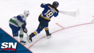 Blues Robert Thomas Snipes GoAhead Goal Against Canucks Off Beauty Feed From Scott Perunovich [upl. by Kingdon721]