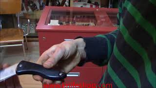 How I open a Hubertus xpress scale release automatic knife [upl. by Ellinger]