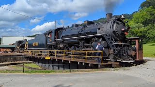 Chattanooga Train on Turntable [upl. by Llehctim]