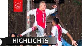 Waar spektakel bij Feyenoord B1  Ajax B1 [upl. by Ajssatan418]