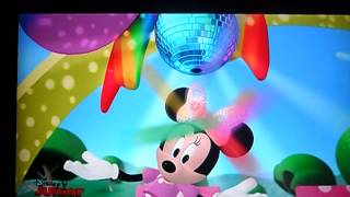 MINNIE MOUSE Bow Show Song  Minnies Boutique  MICKEY MOUSE Clubhouse [upl. by Aurie785]