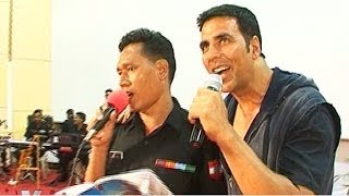 Akshay Kumar CAUGHT in action with the Indian Army [upl. by Ethelin]