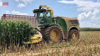 John Deere 9600i Chopping Corn [upl. by Arved]