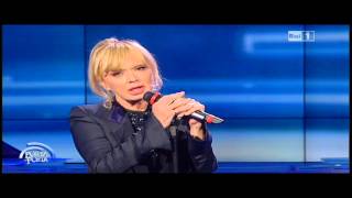 Rita Pavone in Questo nostro amore e Fortissimo Medley Live 2013 con Enrico Cremonesi [upl. by Herwick]