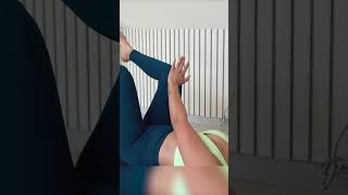 Ejercicios para aliviar el dolor de la zona lumbar shorts fisioterapia rehabilitation terapia [upl. by Dulsea]