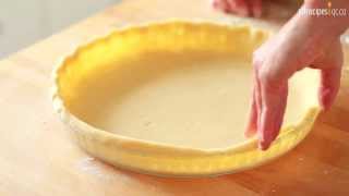 Comment faire une croûte à tarte [upl. by Yetti]