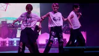 TXT  Blue hour dancebreak version  Wishlist Lollapalooza full performance [upl. by Antonina]