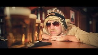 Barry Badpak  Mijn Bier Official video [upl. by Gunnar]