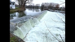 Am Fluss kaltes klares Wasser [upl. by Yatnoj]