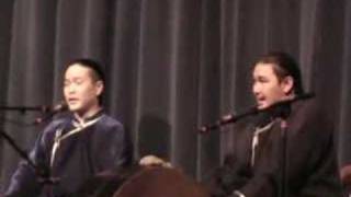 Tuvan Throat Singing Alash  Oitulaash Xeveri [upl. by Akeyla]