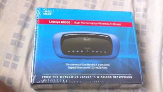 Linksys E3000 Simultaneous Dual Band Wireless 80211n Router Unboxing amp Speed Test [upl. by Petie]