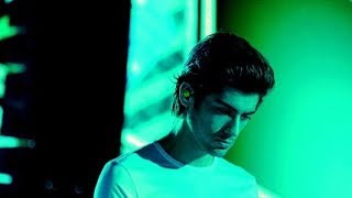 Zayn  You amp I LIVE BEST HIGH NOTES COMPILATIONS MUST WATCH [upl. by Luciano]