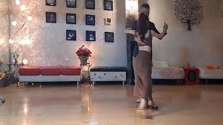 gancho alternative con switching 탱고레슨 tango lesson 캔디y라우 [upl. by Burford]