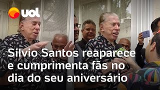 Silvio Santos faz 93 anos e cumprimenta fãs que fizeram surpresa em frente à sua casa veja o vídeo [upl. by Erdied]