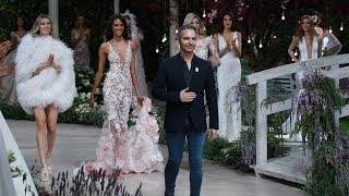 Abiti da Sposa Pronovias 2019 il video della sfilata [upl. by Waterman853]