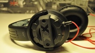 JVC HAM5X Xtreme Xplosive headphones Review Hal Thompson [upl. by Kcinnay]