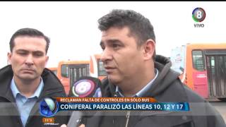 Coniferal resintió el servicio entres corredores [upl. by Inalaehon]