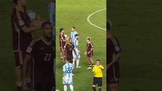 PELEA ENTRE MESSI Y SOTELDO ELIMINATORIAS MUNDIAL 2026 argentina futbol lionelmessi venezuela [upl. by Ellehciram]