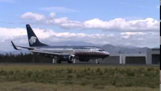 AeroMexico Boeing 737700 takeoff SEQM RWY 36 Quito Ecuador [upl. by Naletak332]