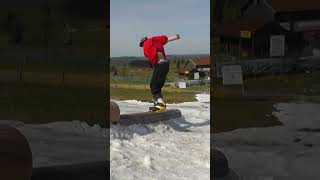 Snowboard Jibber mit nicem Trick 😍 [upl. by Nived]