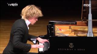 Lucas Jussen  Beethoven Waldstein Sonata [upl. by Winonah]