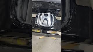 J torres  Front bumper emblem and molding  Como poner emblema [upl. by Yetti]