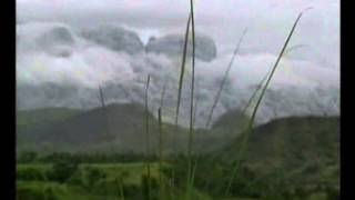 Léruption du volcan Pinatubo en 1991 [upl. by Ynaittirb]