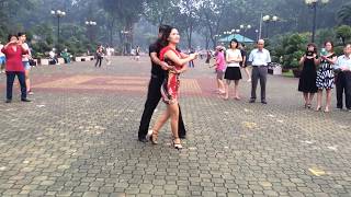 Bachata nâng cao bài 2  CLB Khiêu vũ Nhịp sống vui [upl. by Jadwiga]